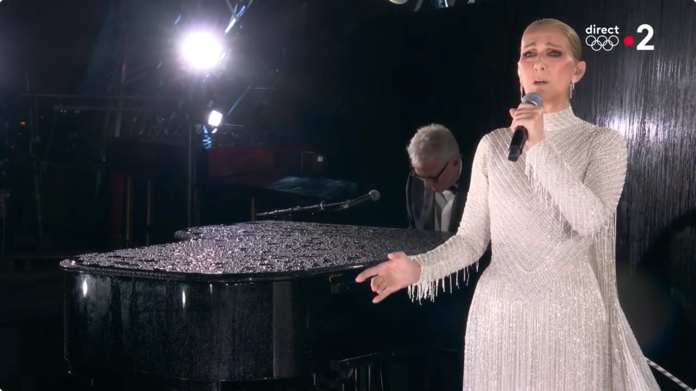 Sécurisation de Céline Dion aux JO de Paris 2024 — Harnais sur la Tour Eiffel